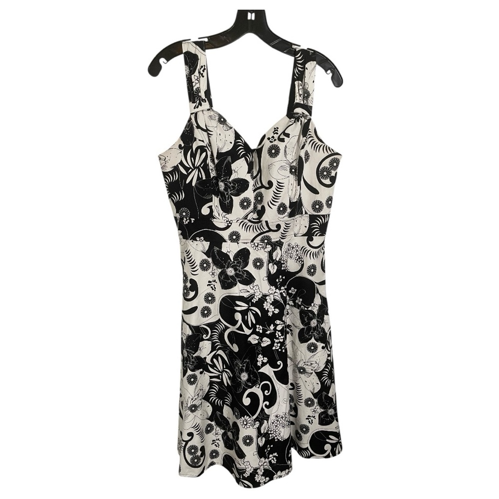 R&M Richards Vintage Black and White Floral Summer Dress Sz 12